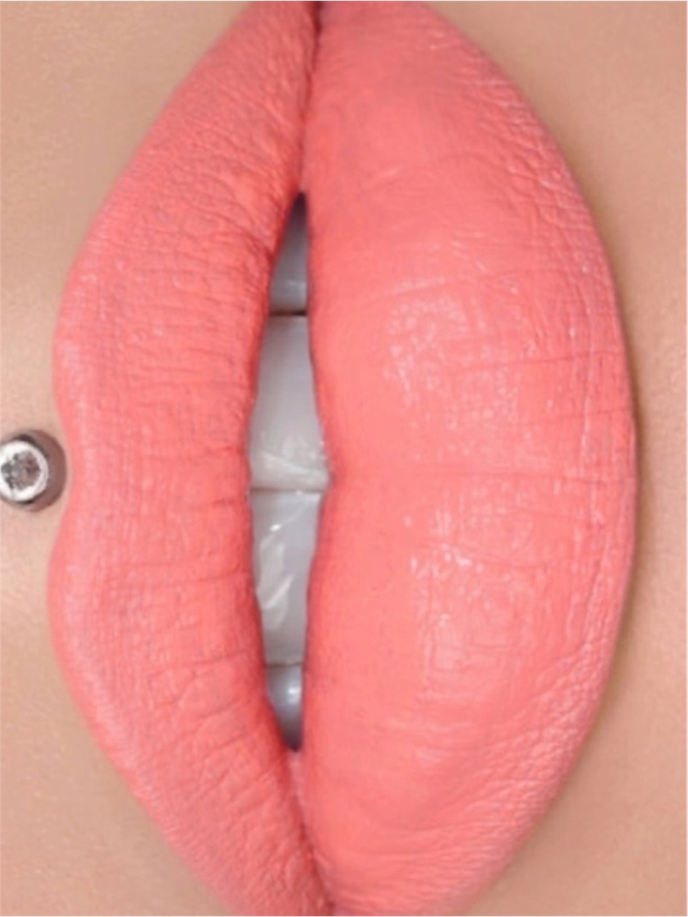 New Jeffree Star Cosmetics Velvet Trap Lipstick – Orange Prick (Full Size 4g) - Picture 3 of 10